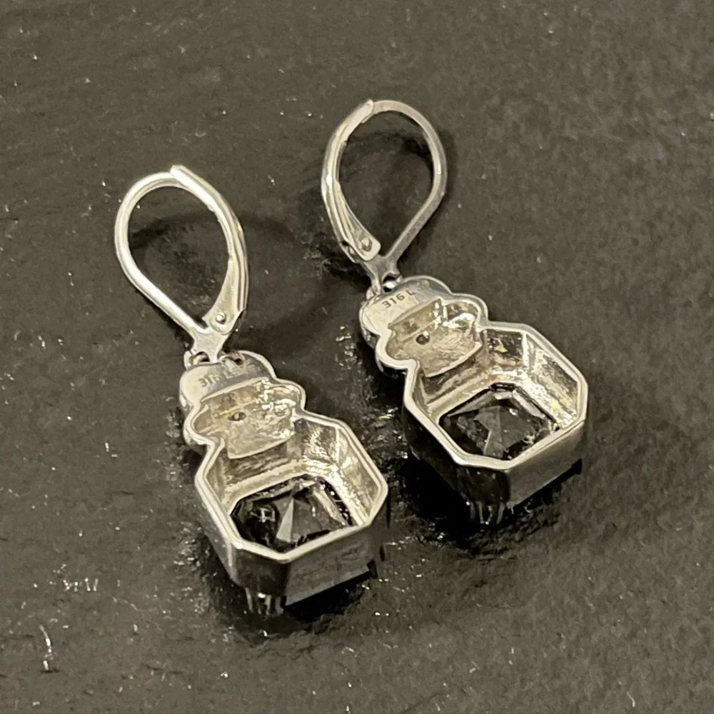 Black Princess Cut Onyx Scroll Detail Earrings Marked 316 SS Lever Back Hooks